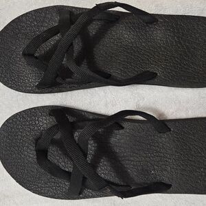 Elegant Black Women's Sandals